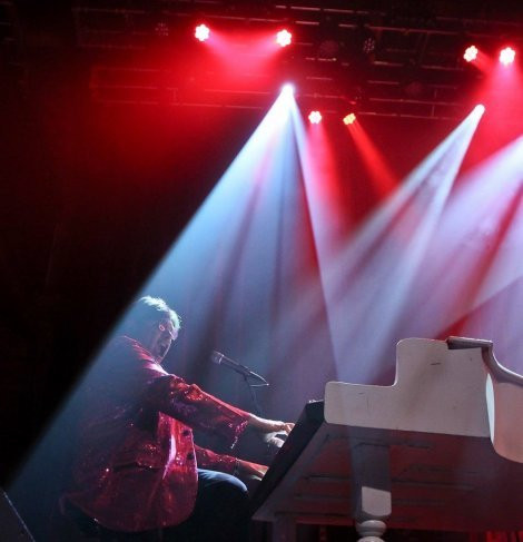 Live in Concert Elton Joe Trio